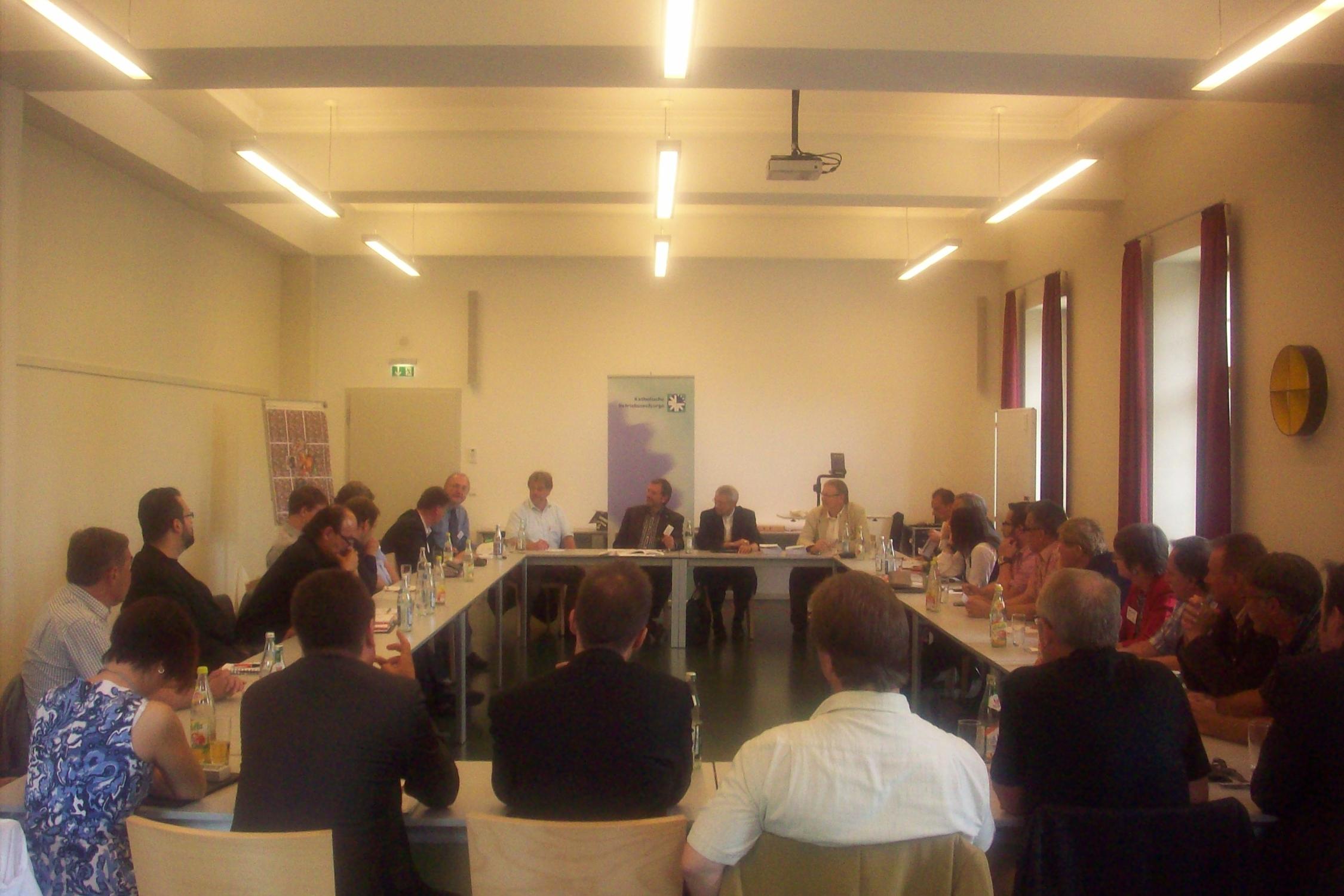 Treffen Erzbischof Gewerkschaften 2011